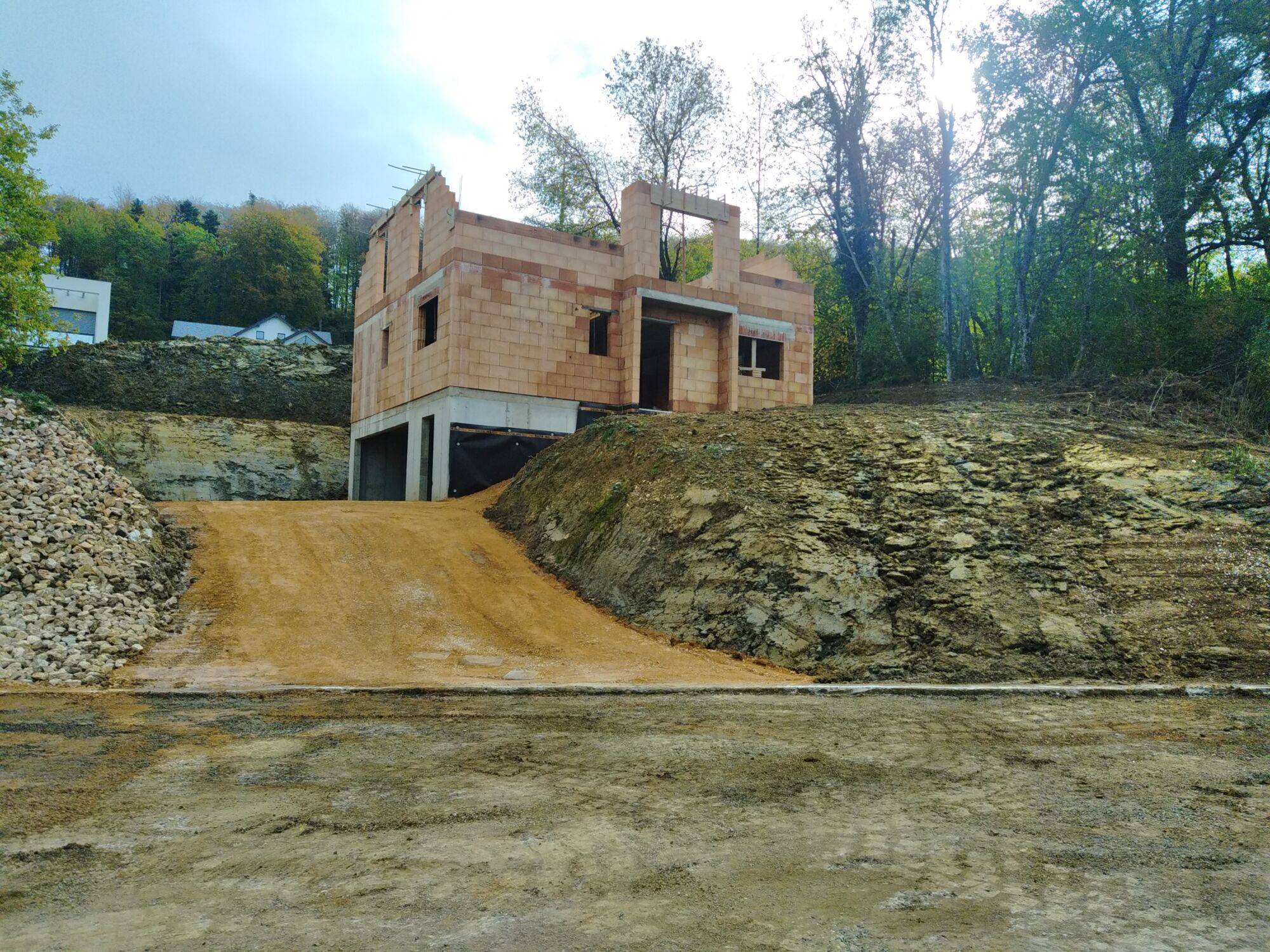 Travaux de terrassement pour votre projet de construction, terrasse et piscine sur le secteur de Cernay et Altkirch Illzach 2